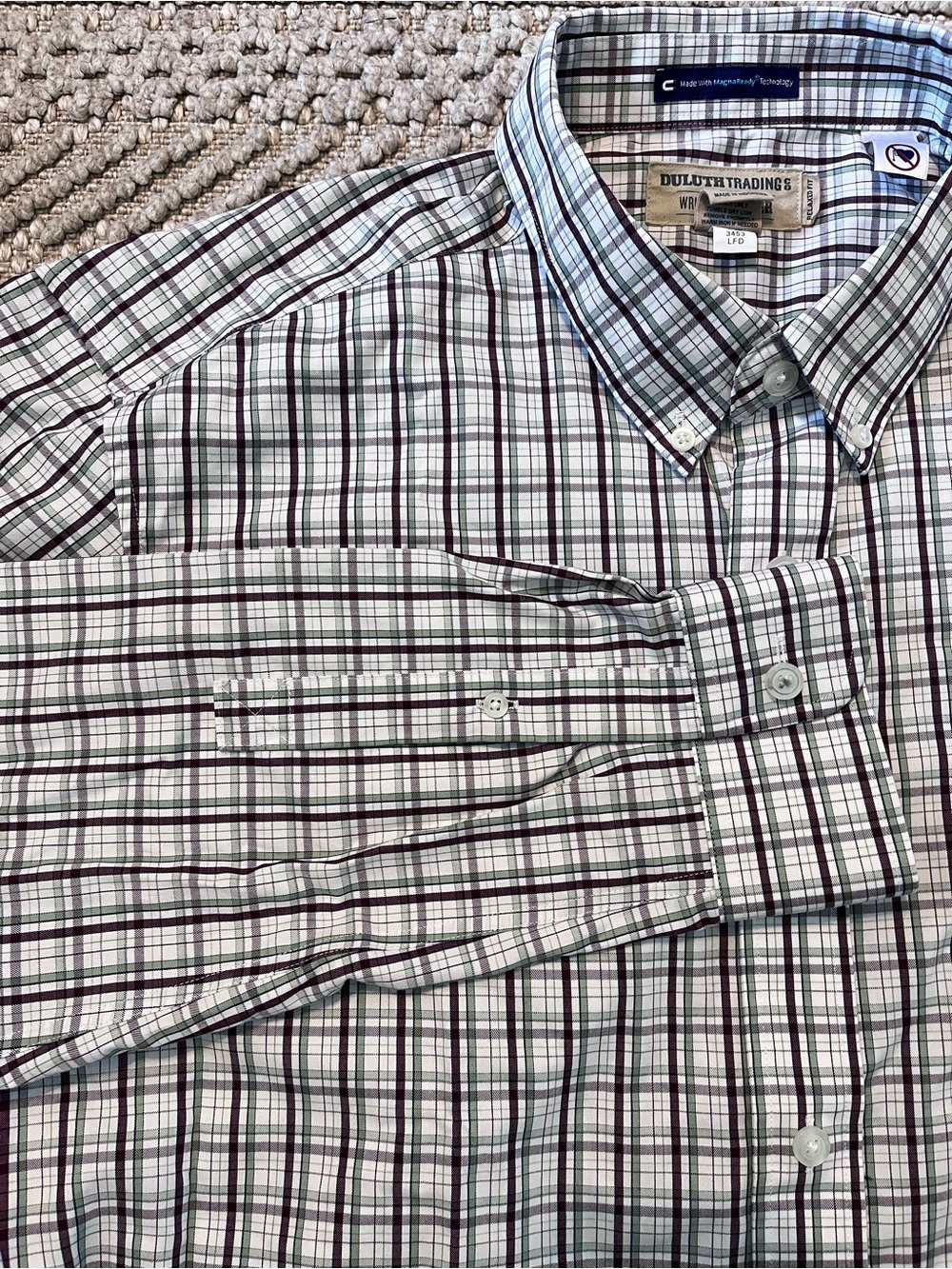 Duluth Magnet Dress Shirt